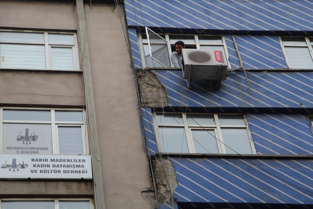 Elazığda 22 Artçı Deprem Meydana Geldi