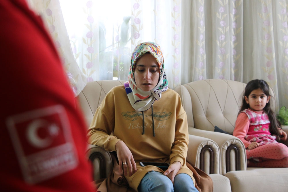 Elazığ’da depremin merkezindeki ailelere 