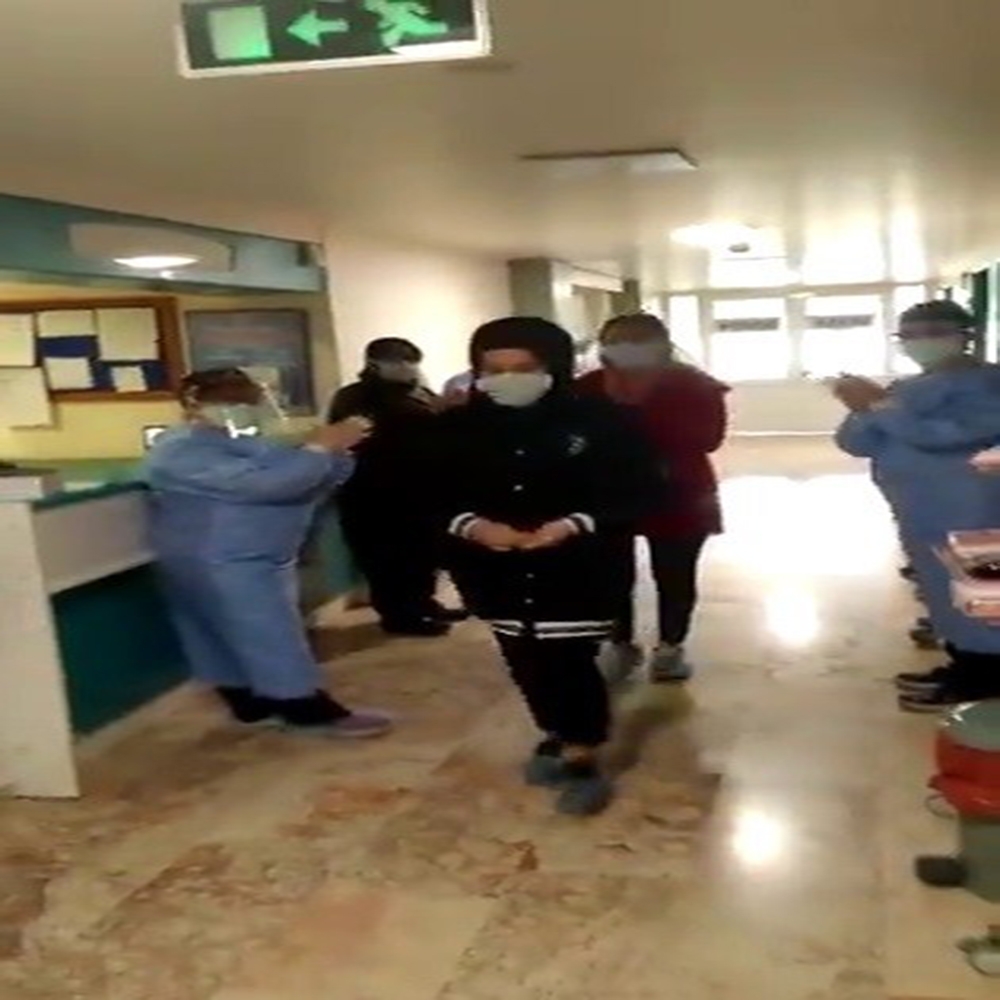 Elazığ’da korona virüs tedavisi gören 9 kişi alkışlarla taburcu oldu