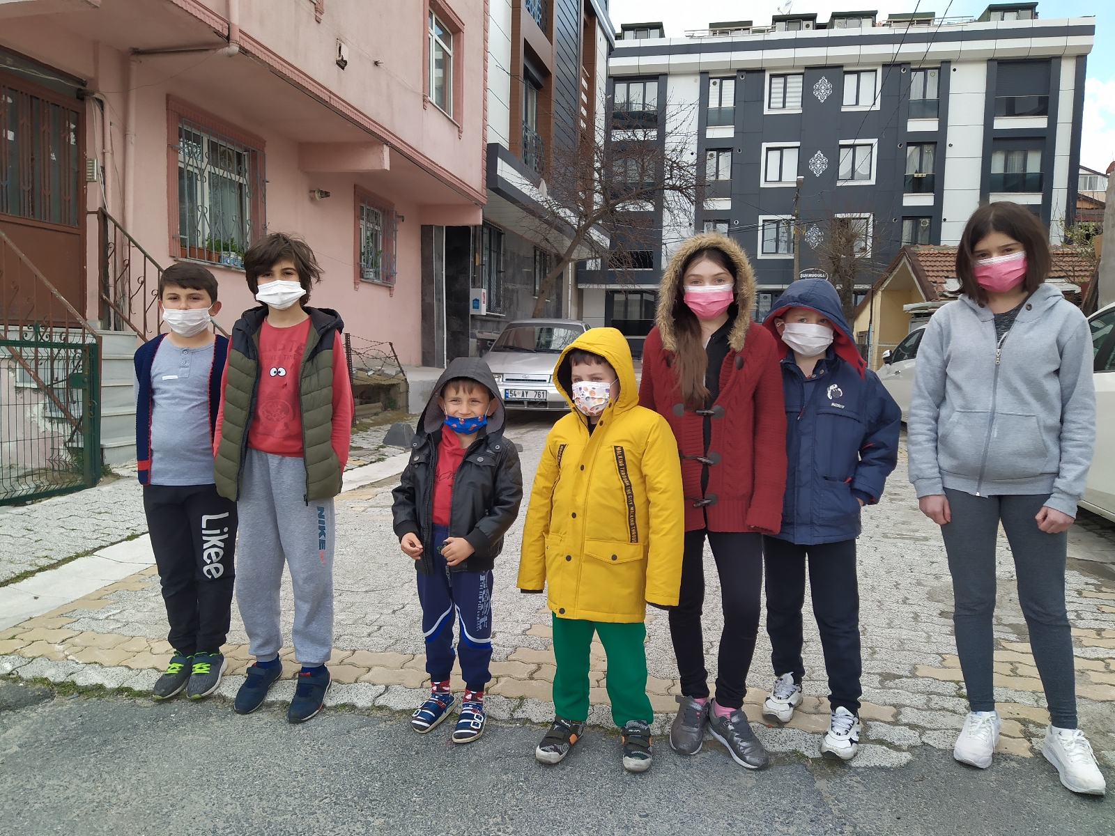 Elektrik kesintisi yüzünden derslere giremiyorlar