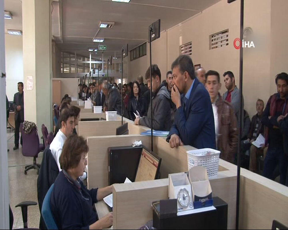 Emeklileri promosyon heyecanı sardı