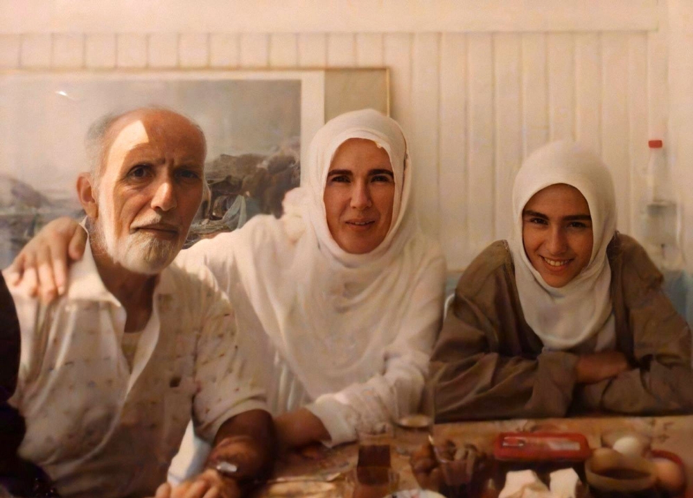 Emine Erdoğan’dan, Babalar Günü mesajı
