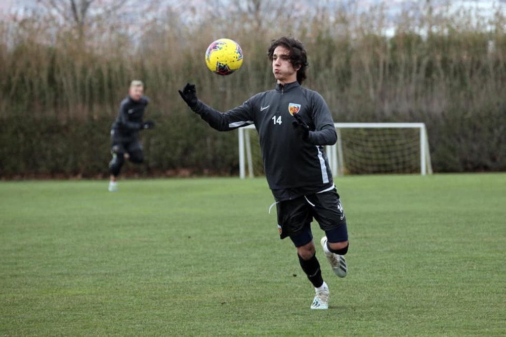 Emre Demir, İstanbul yolcusu