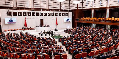 En düşük emekli aylığı Komisyon'da