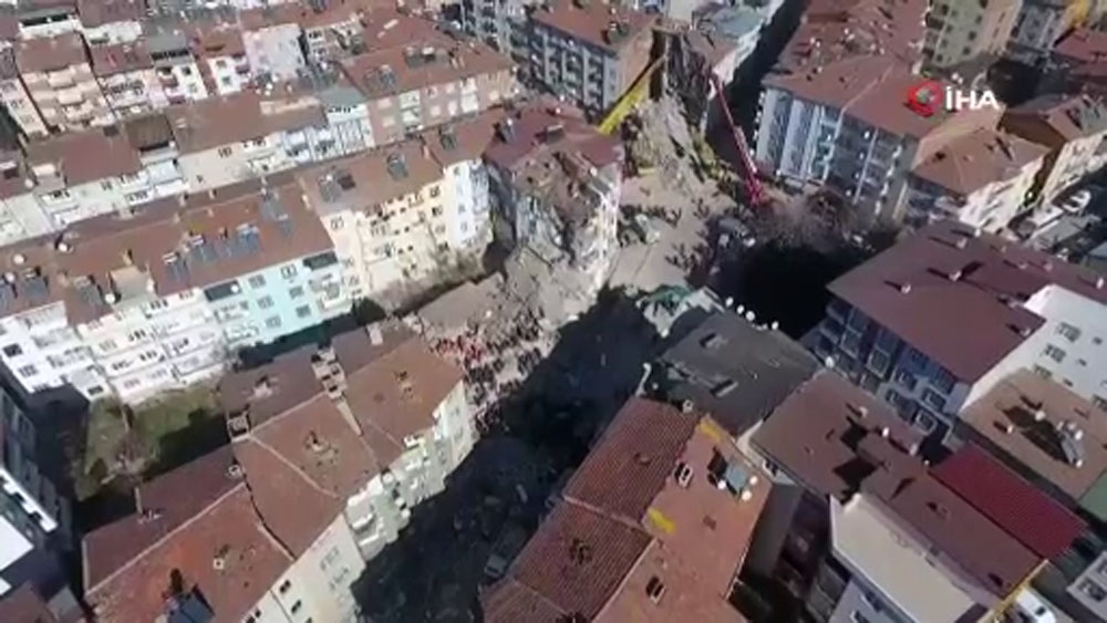 Enkaz altındaki vatandaşın çığlığı 112’ye böyle yansıdı