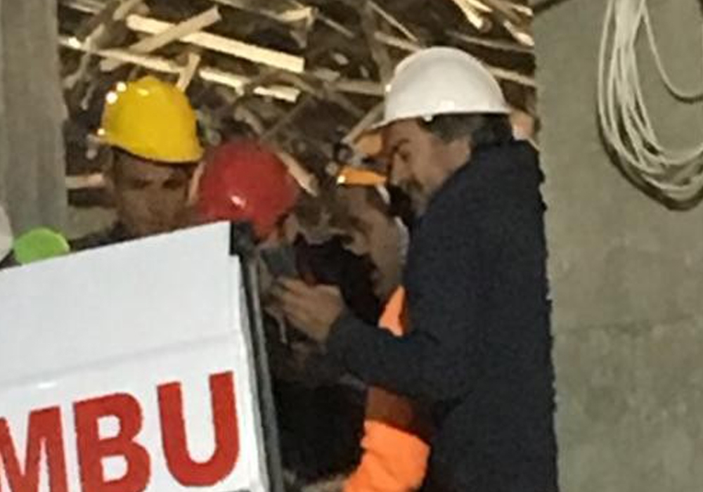 Enkazdan Kurtarılan Mühendis Hayatını Kaybetti