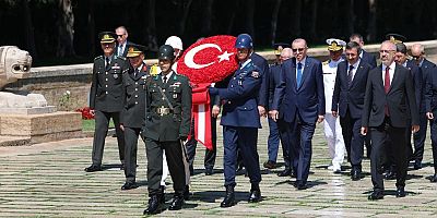 Erdoğan: Bölgemizi kan deryasına çevirmek isteyenlere fırsat vermeyeceğiz