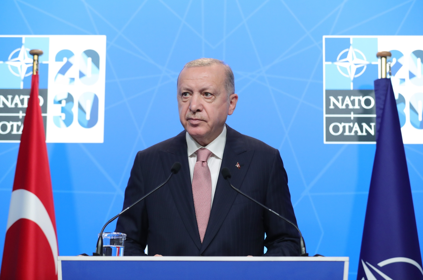  “NATO’nun küresel sınamalar karşısında daha etkin inisiyatifler üstlenmesi gerekmektedir”