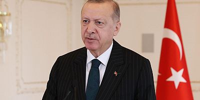 Erdoğan: Üniversite heyecanı yaşayan tüm gençleri tebrik ediyorum