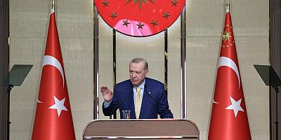 Erdoğan: Zihnen fosilleşmiş güruhun hezeyanlarına gülüp geçiyoruz