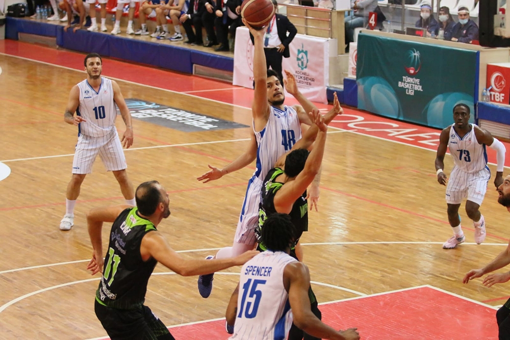 Erkekler Basketbol 1. Ligi: Kocaeli BŞB Kağıtspor: 72 - Denizli Basket: 91