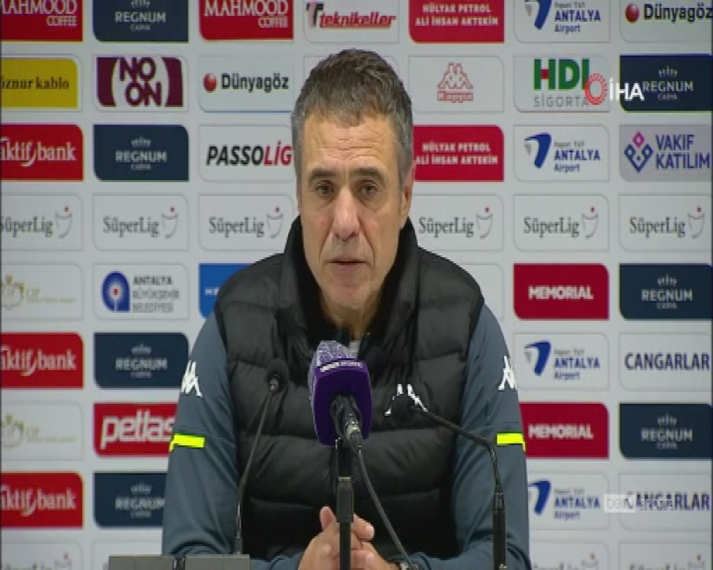 Ersun Yanal: 