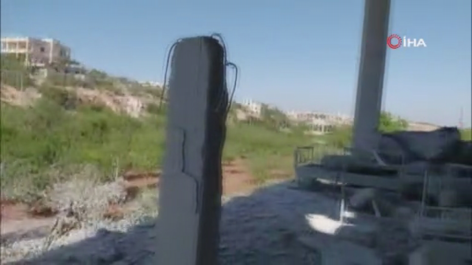 Esad rejimi idlib’i vurdu: 4 yaralı