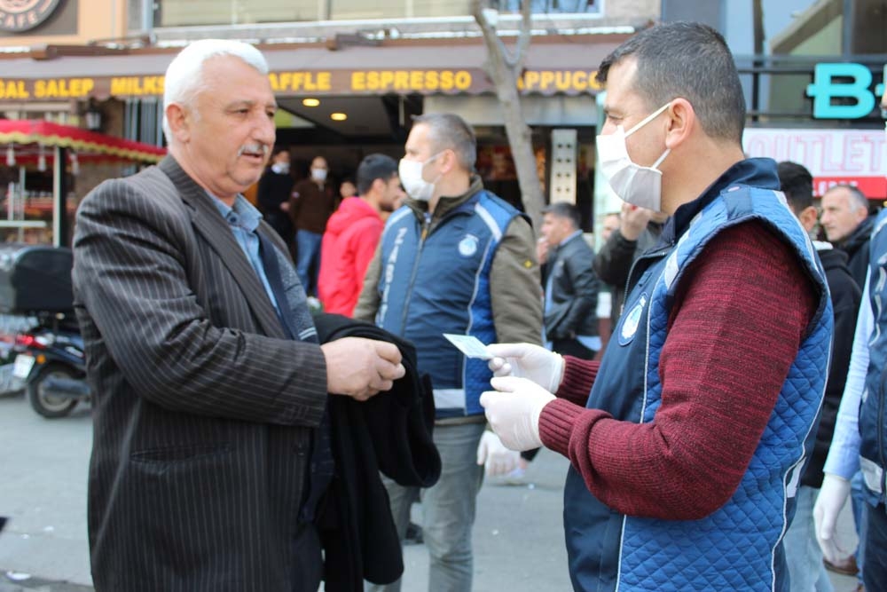 Esenler’de restoranlar tek tek denetlendi
