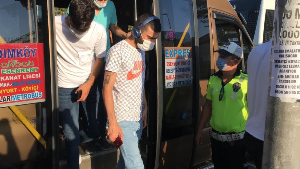 Esenyurt’ta balık istifi yolcu taşımacılığı