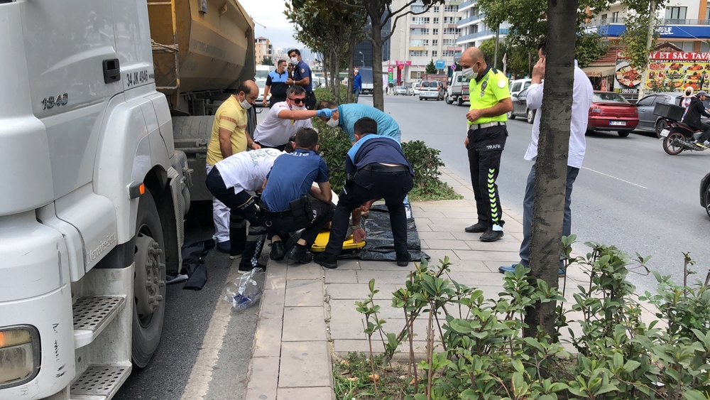 Esenyurt’ta hafriyat kamyonu dehşeti: 1 ölü