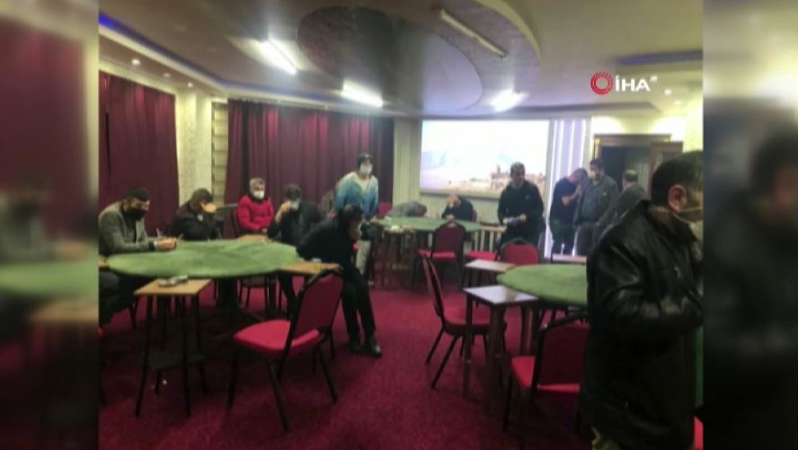 Esenyurt’ta kafeye kumar operasyonu