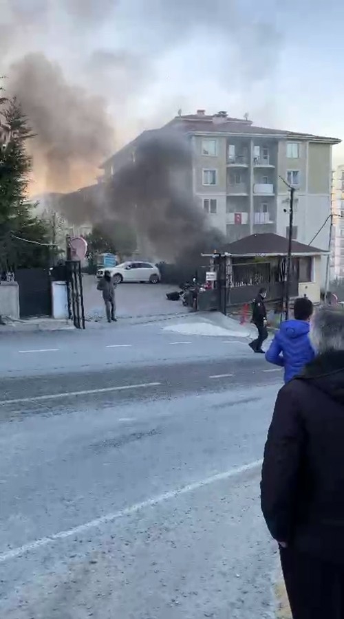Esenyurt’ta site içerisinde korku dolu anlar