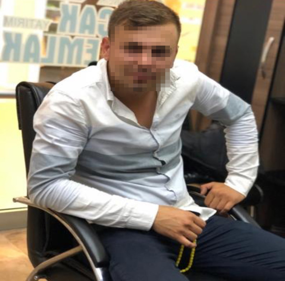 Eşi ölsün diye büyü yaptıracaktı, 8 bin euro dolandırıldı
