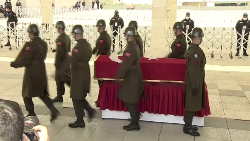 Eski Başbakan Yıldırım Akbulut son yolculuğuna uğurlanıyor