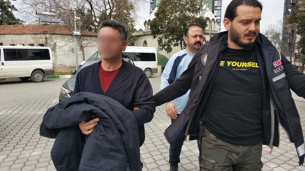 Eski daire başkanı FETÖ’den tutuklandı