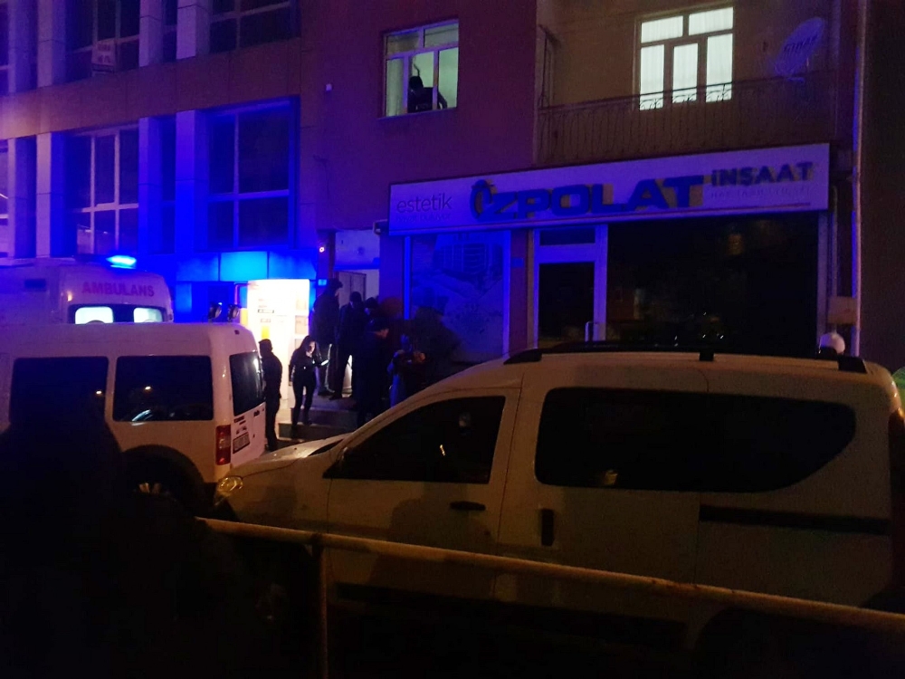 Eski Eşinin Birlikte Olduğu Kadını Öldürdü