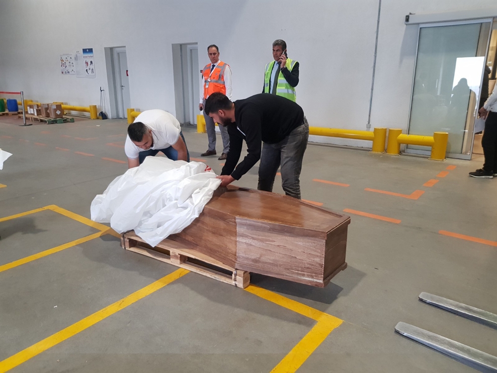 Eski İngiliz Askeri İstihbarat Subayının Cenazesi İstanbul Havalimanında