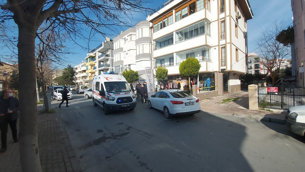 Eski kayınvalidesi ve kayınbiraderini silahla yaraladı