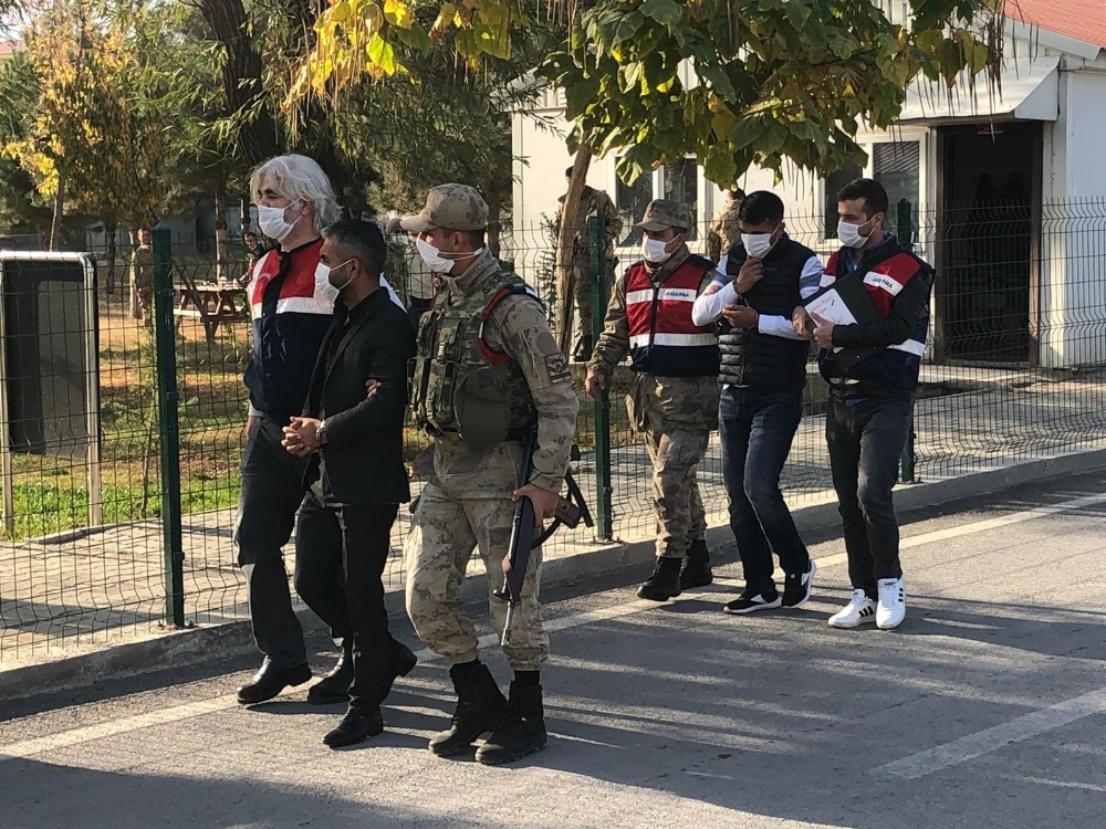 Eskişehir’de hırsızlık şüphelisi 14 kişi gözaltına alındı