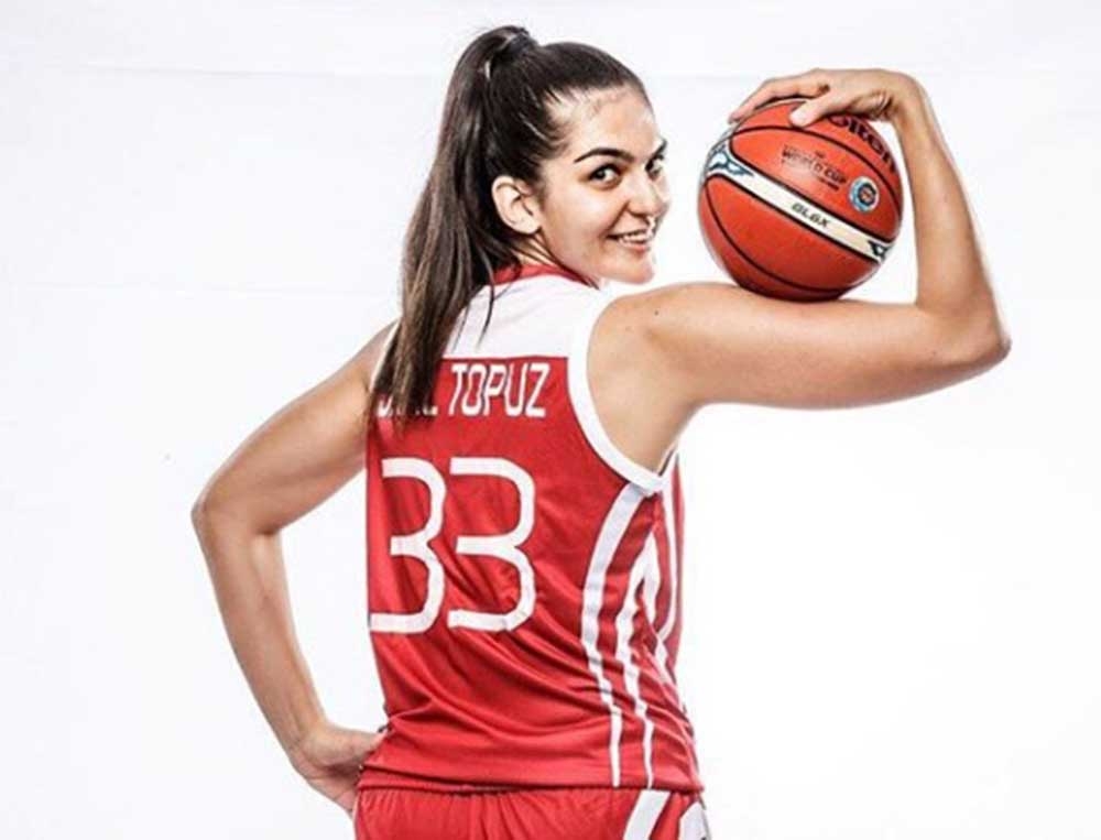 Esra Ural Topuz: “Avrupa Şampiyonasına emin adımlarla gitmek istiyoruz”