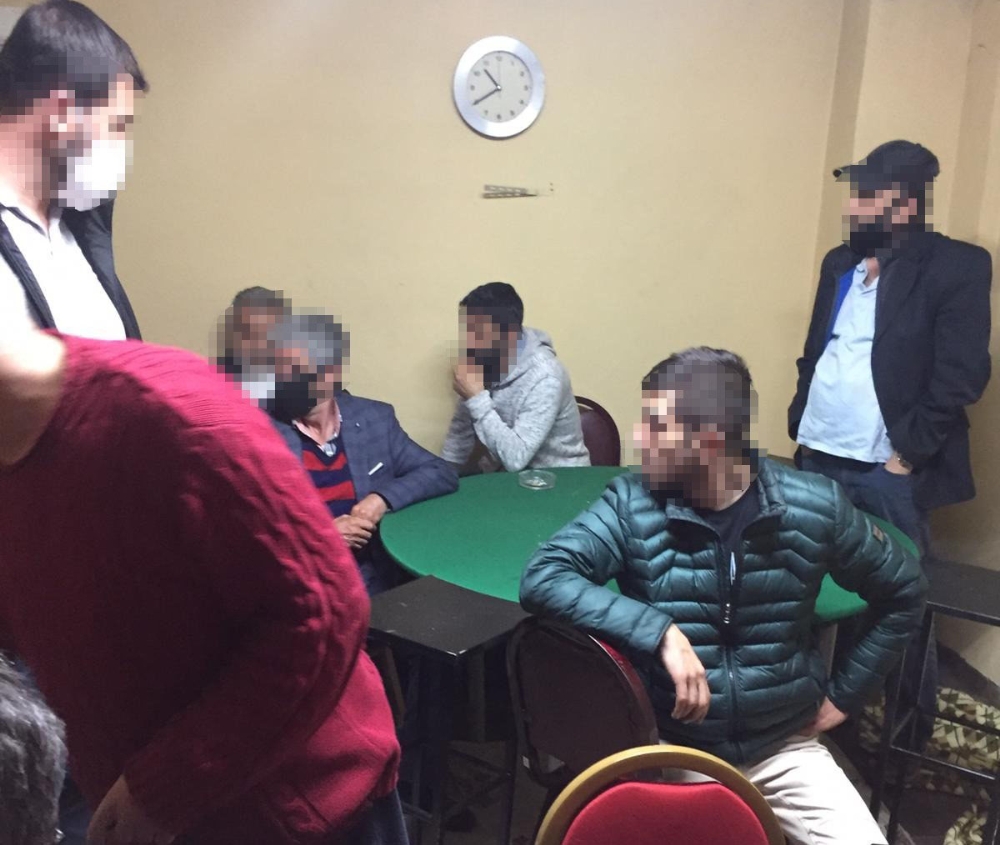 Evini kumarhaneye çeviren zanlı gözaltına alındı
