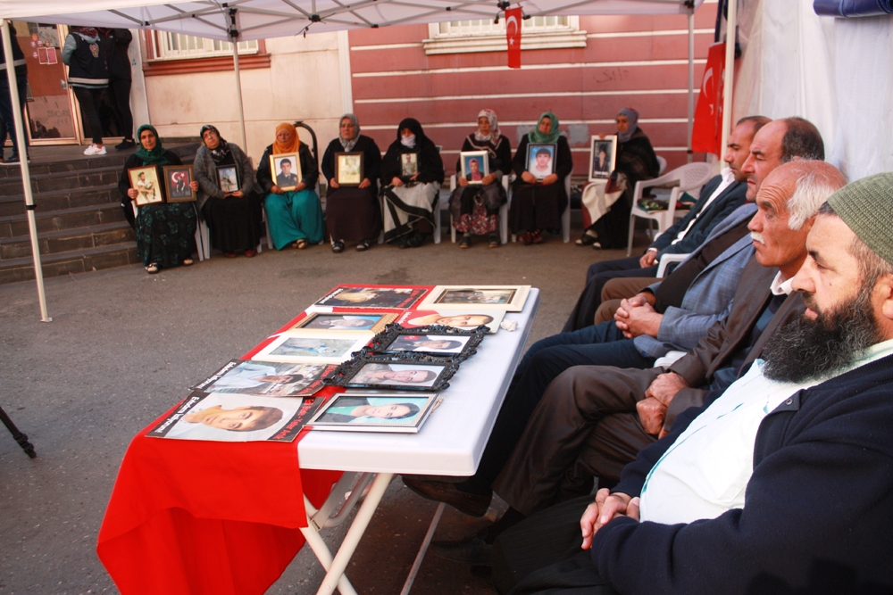 Evlat Nöbetindeki Annelerin Direnişi 70İnci Gününde