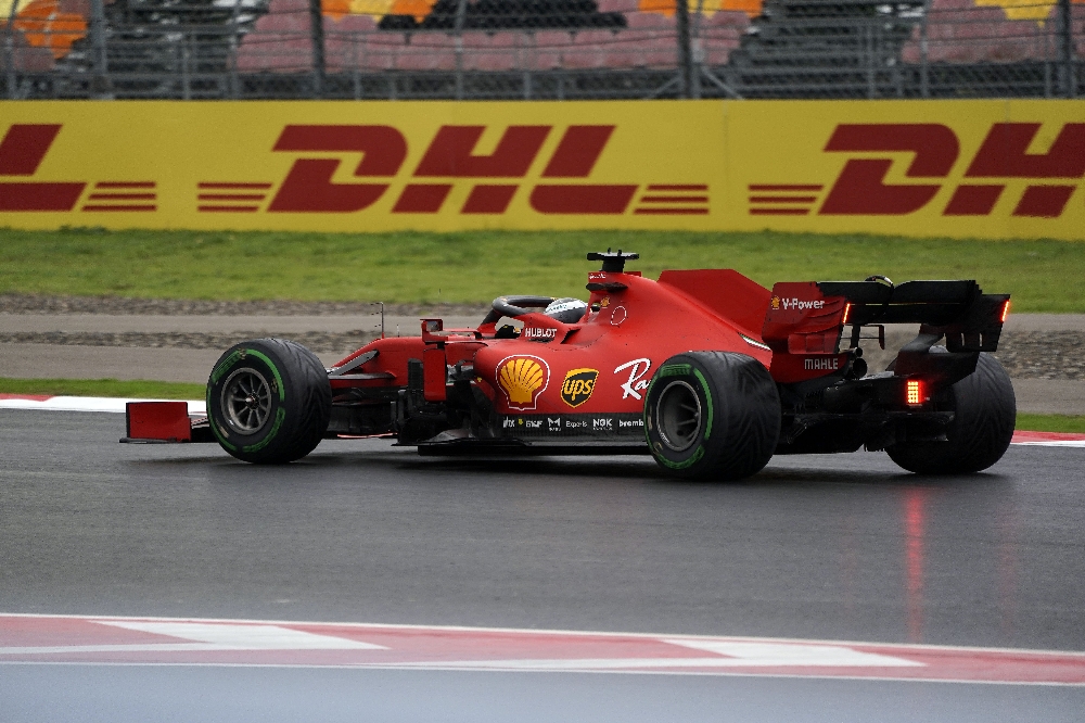 F1 pilotları İstanbul’daki zorlu yarış öncesi son antrenmanda