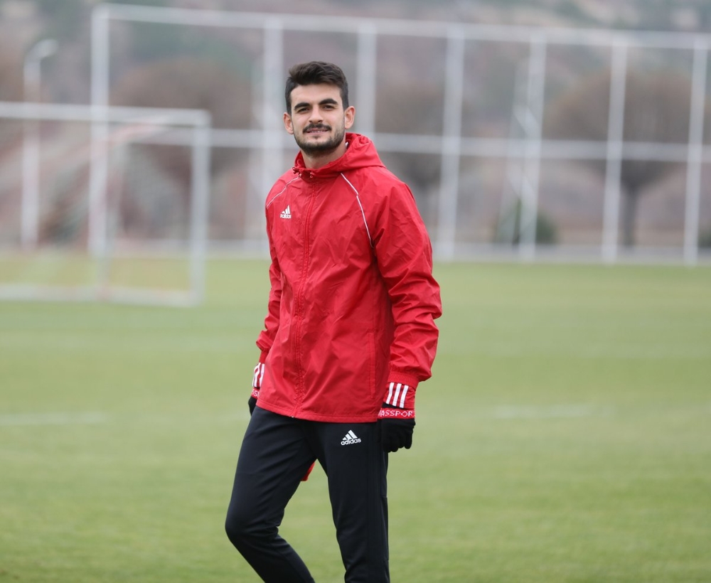 Fatih Aksoy: “Taraftarın beni ıslıklamasına kırıldım”