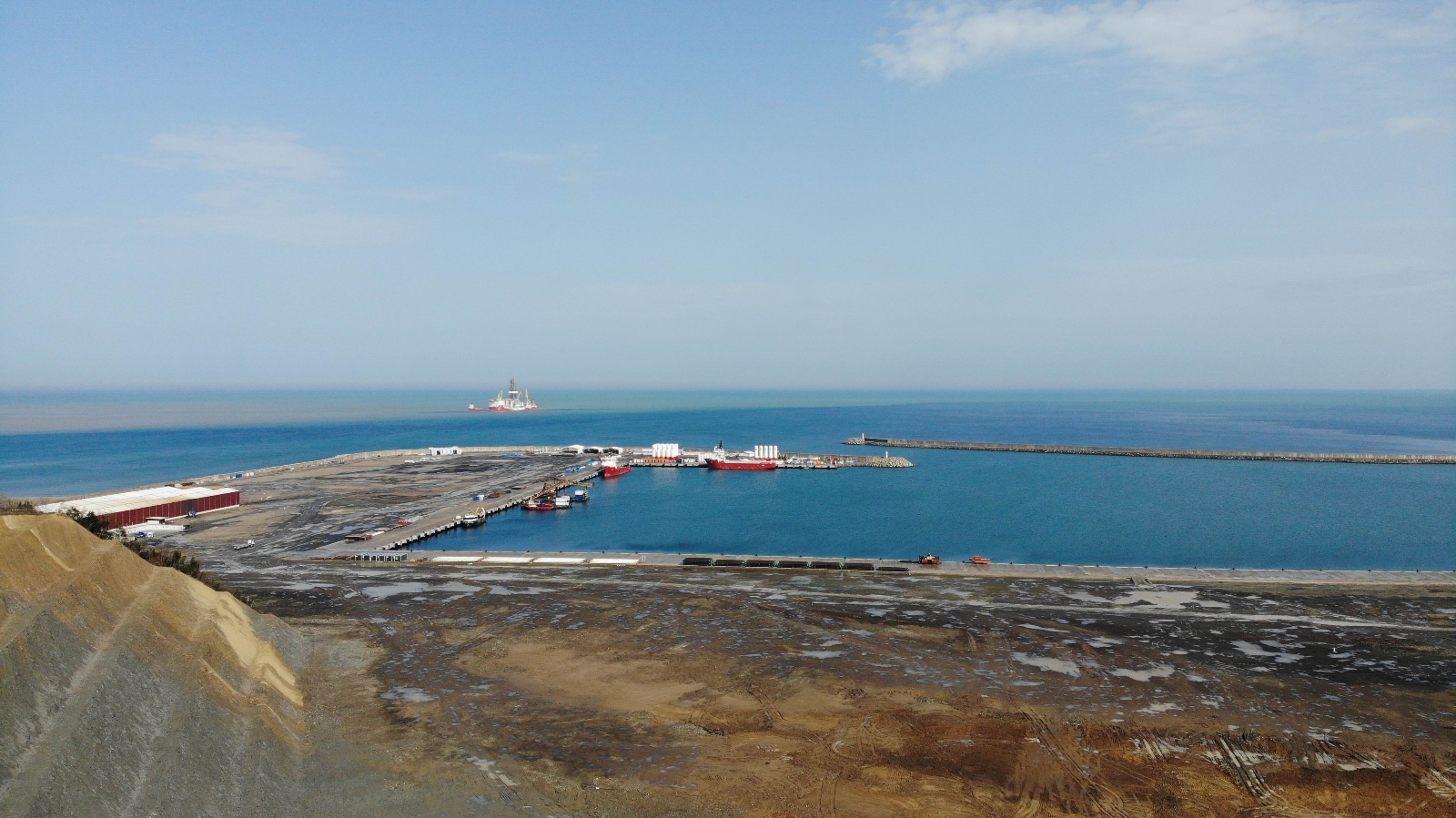 Fatih Sondaj Gemisi yeni keşifler için Amasra-1’e ilerliyor