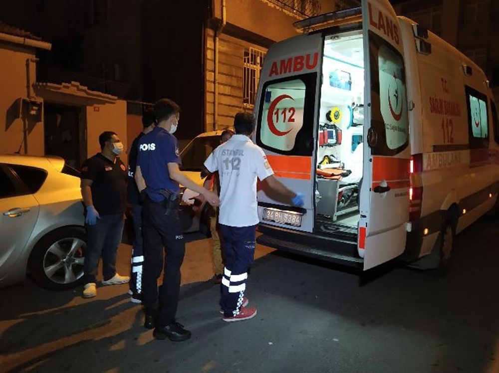 Fatih’te cezaevinden çıkan şahıs kardeşini bıçakladı