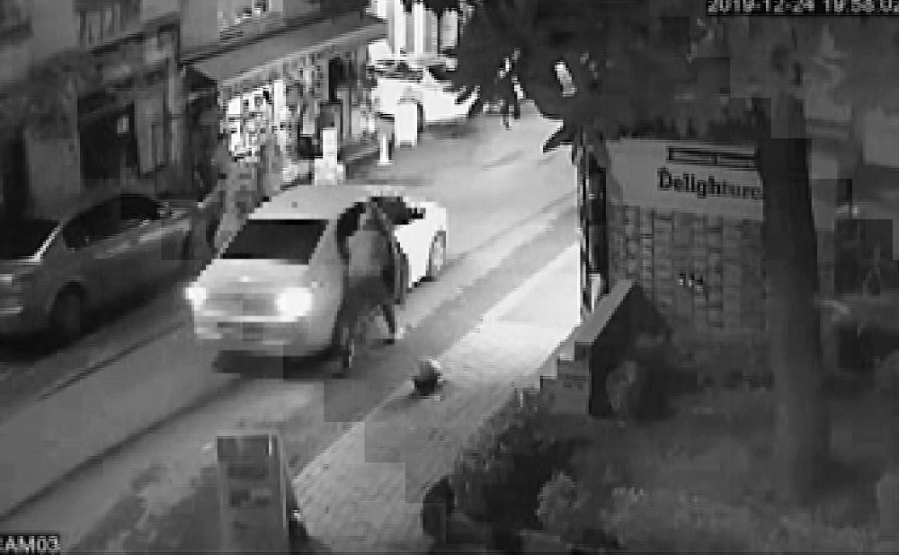 Fatihte Hırsız Dehşeti: O Anlar Kamerada