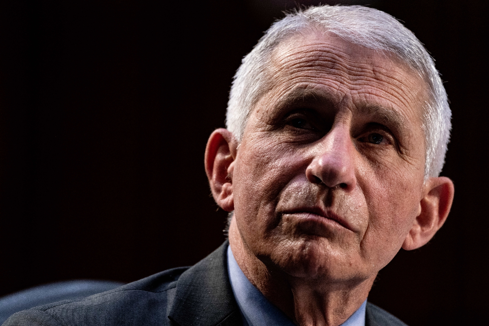 Fauci: “ABD yeni bir Covid-19 dalgasının eşiğinde”