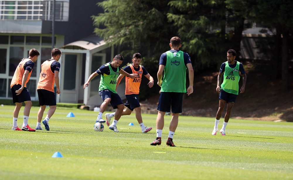 Fenerbahçe ara vermedi