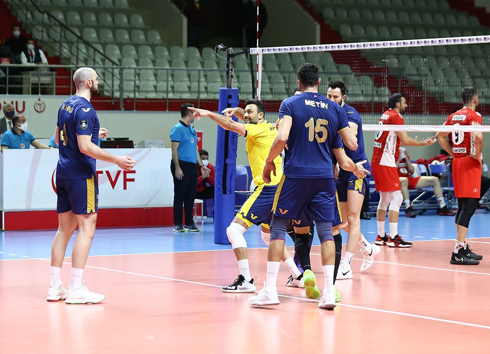 Fenerbahçe, Dörtlü Final’e yükseldi
