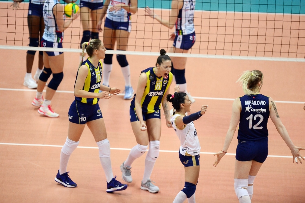 Fenerbahçe, Imoco Conegliano’ya 3-0 mağlup oldu