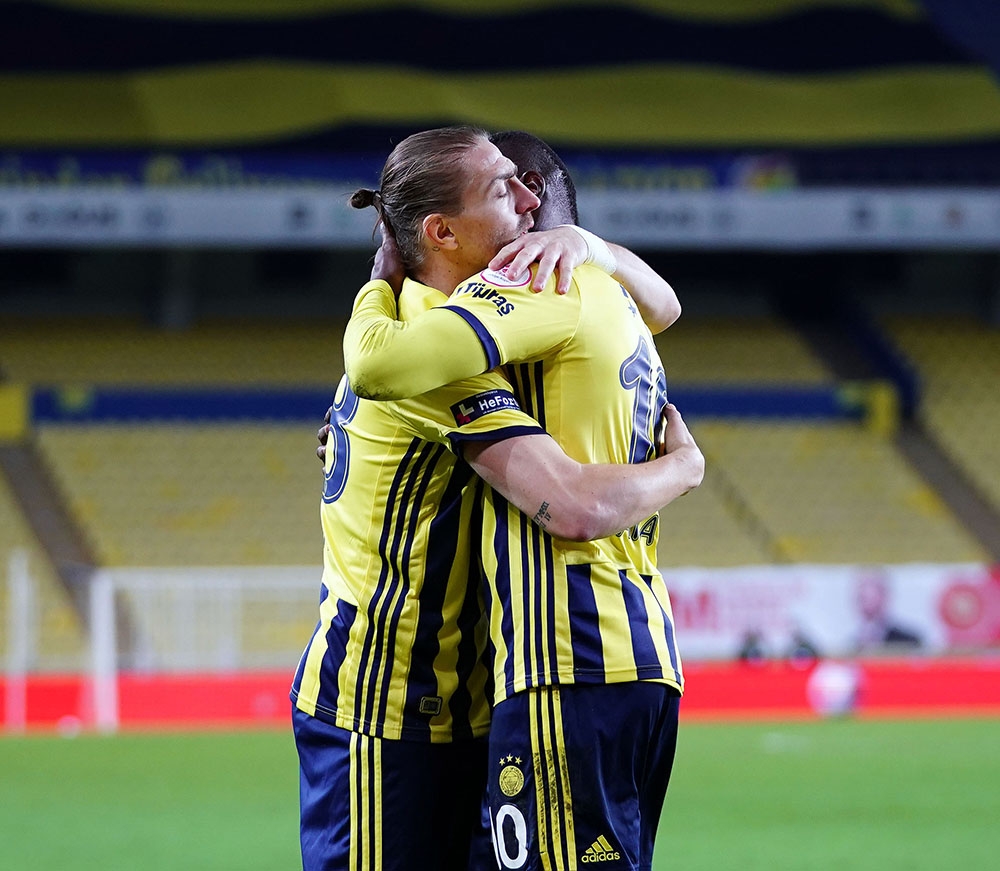 Fenerbahçe turladı