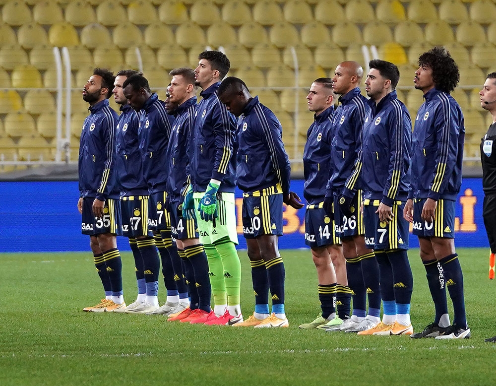 Fenerbahçe’de 10 eksik