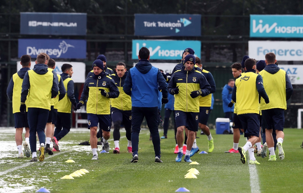 Fenerbahçe’de Kırklarelispor mesaisi başladı