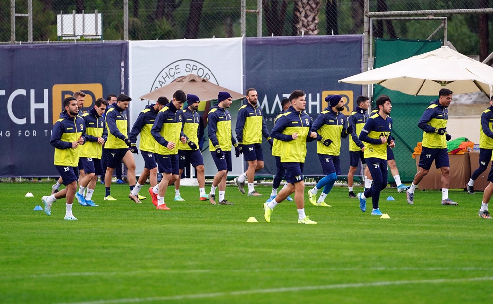 Fenerbahçe’de neşeli antrenman
