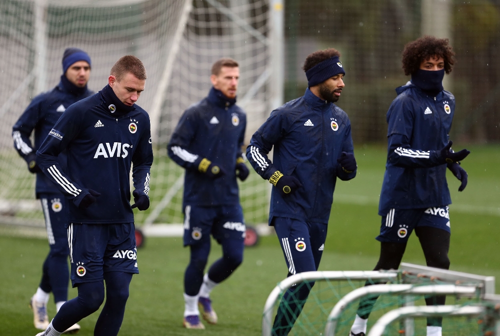 Fenerbahçe’de Rizespor maçı hazırlıkları başladı