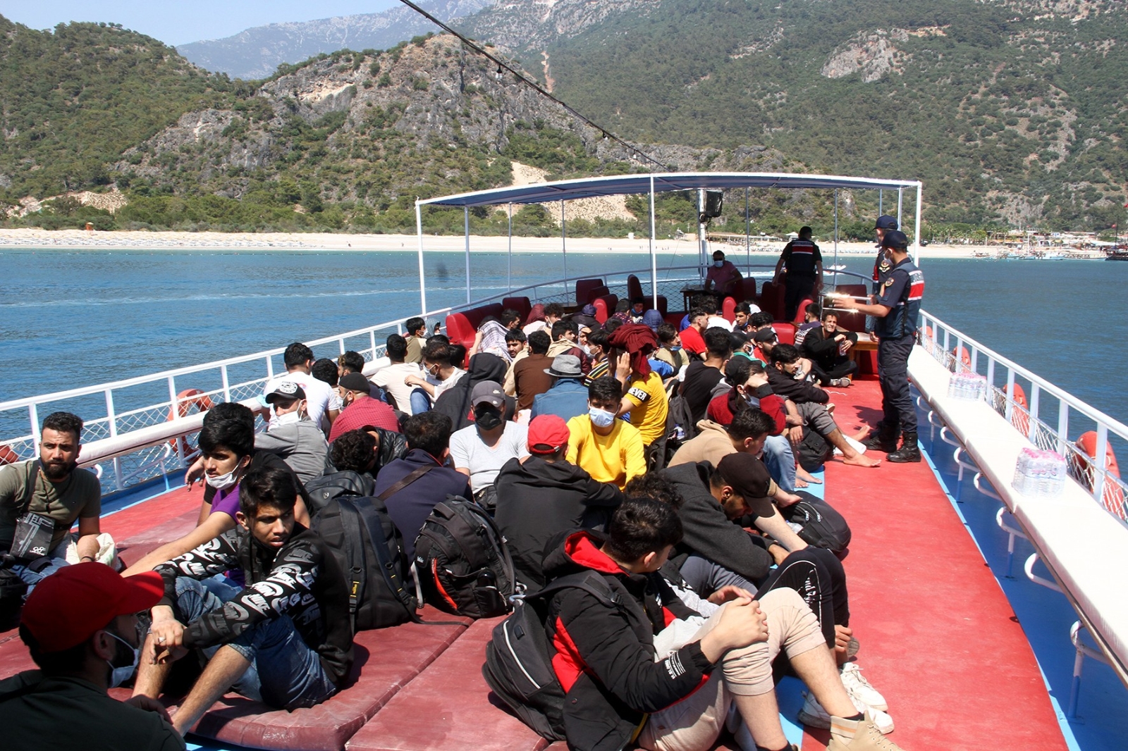 Fethiye’de 97 kaçak göçmen yakalandı