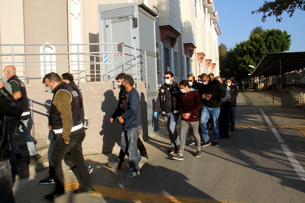 Fethiye’de göçmen kaçakçılığı yapan 6 kişi tutuklandı