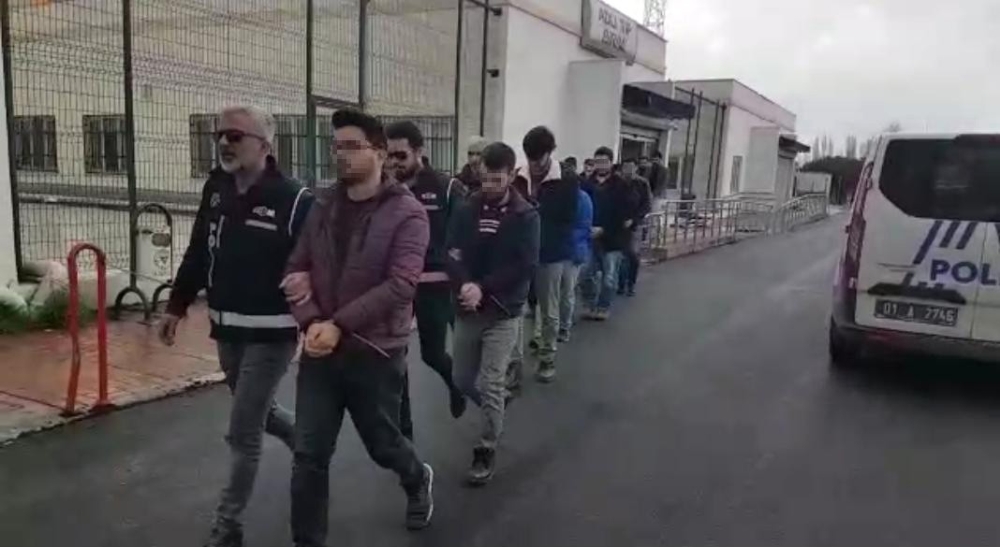 FETÖ şüphelileri adliyeye sevk edildi