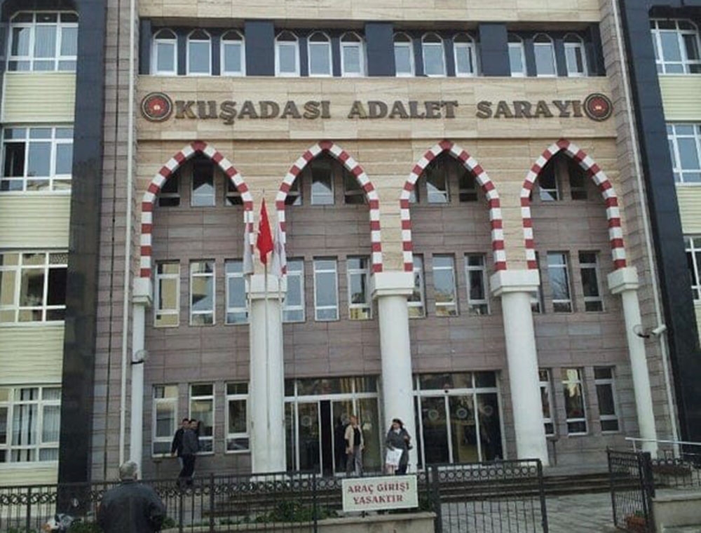 FETÖ üyesi 2 kişi lastik bot içerisinde yakalandı